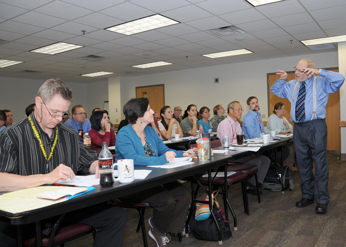 USAISR researchers participate in a writing workshop