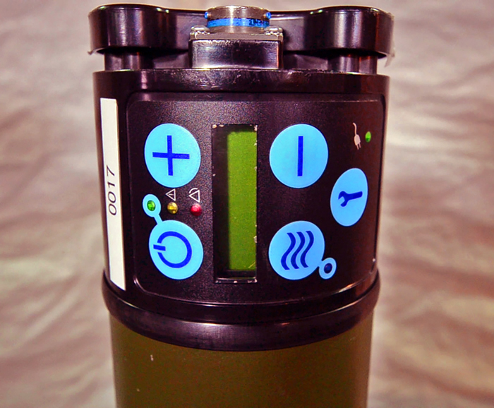 12-lb. portable oxygen generator (close up)
